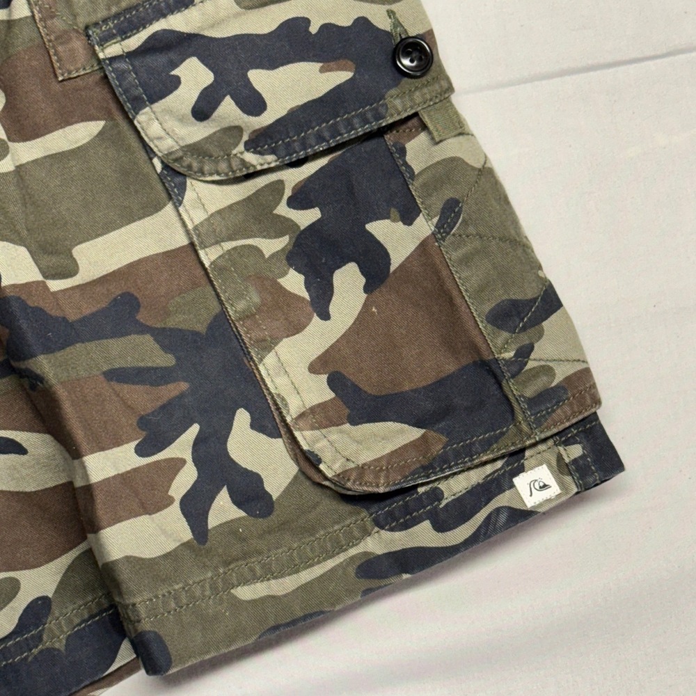 Quiksilver Mens Camo Cargo Shorts Green Brown Regular Fit Size 38 - Picture 2 of 11